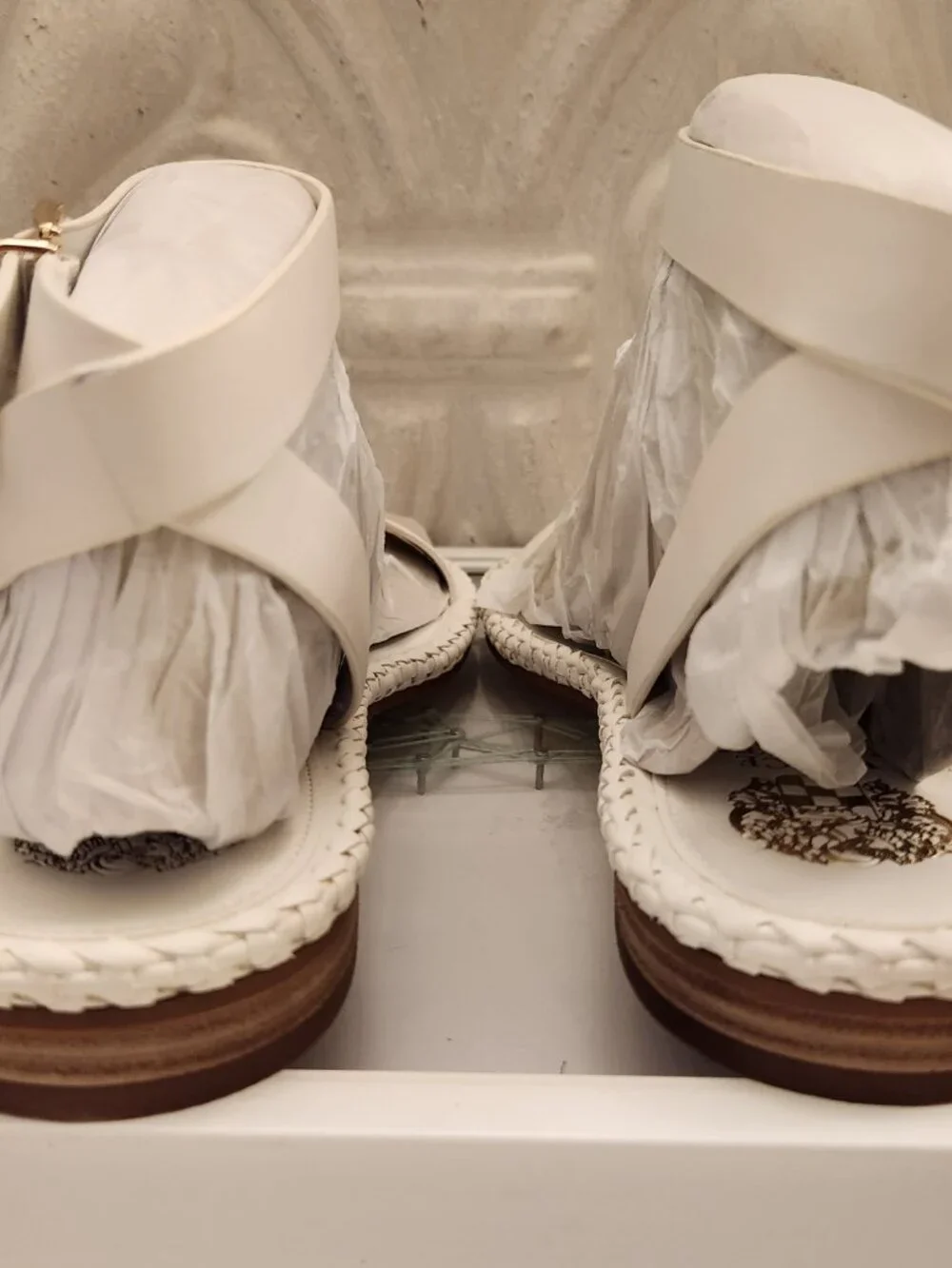 Vince Camuto 